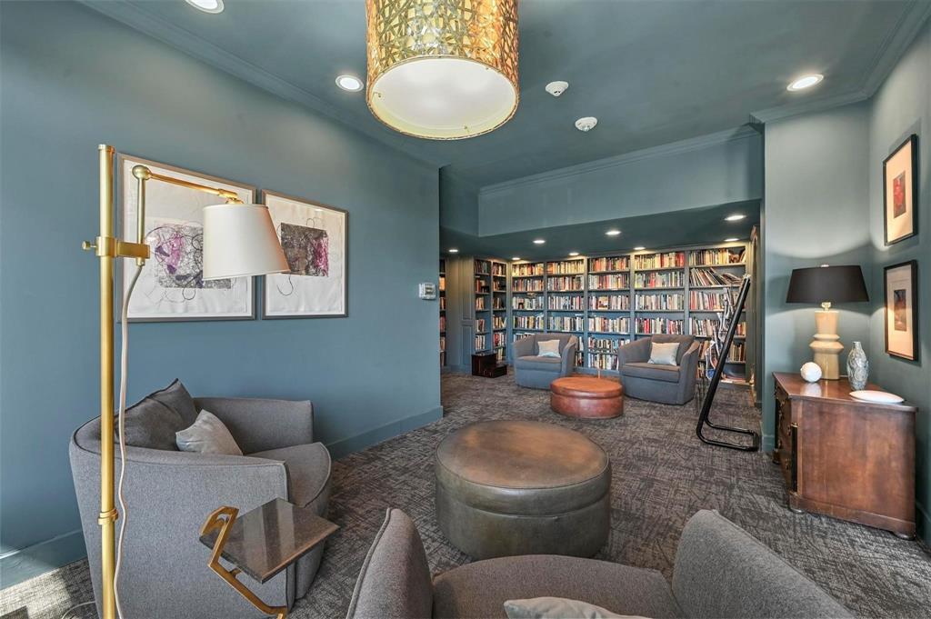 Twenty 01 Turtle Crk Condo - Residential