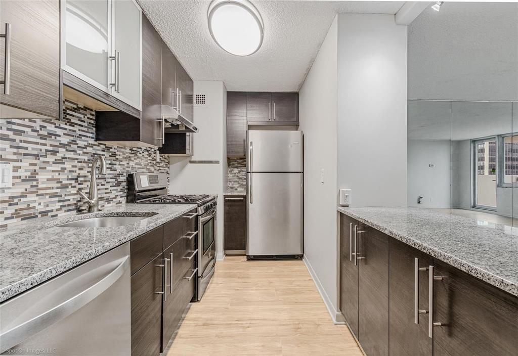 Twenty 01 Turtle Crk Condo - Residential