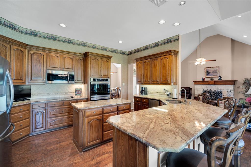 Mid-Villa Ests- Rev - Residential