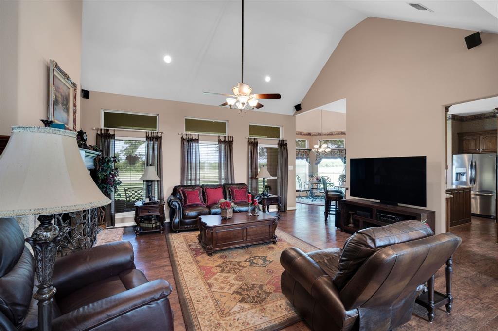 Mid-Villa Ests- Rev - Residential