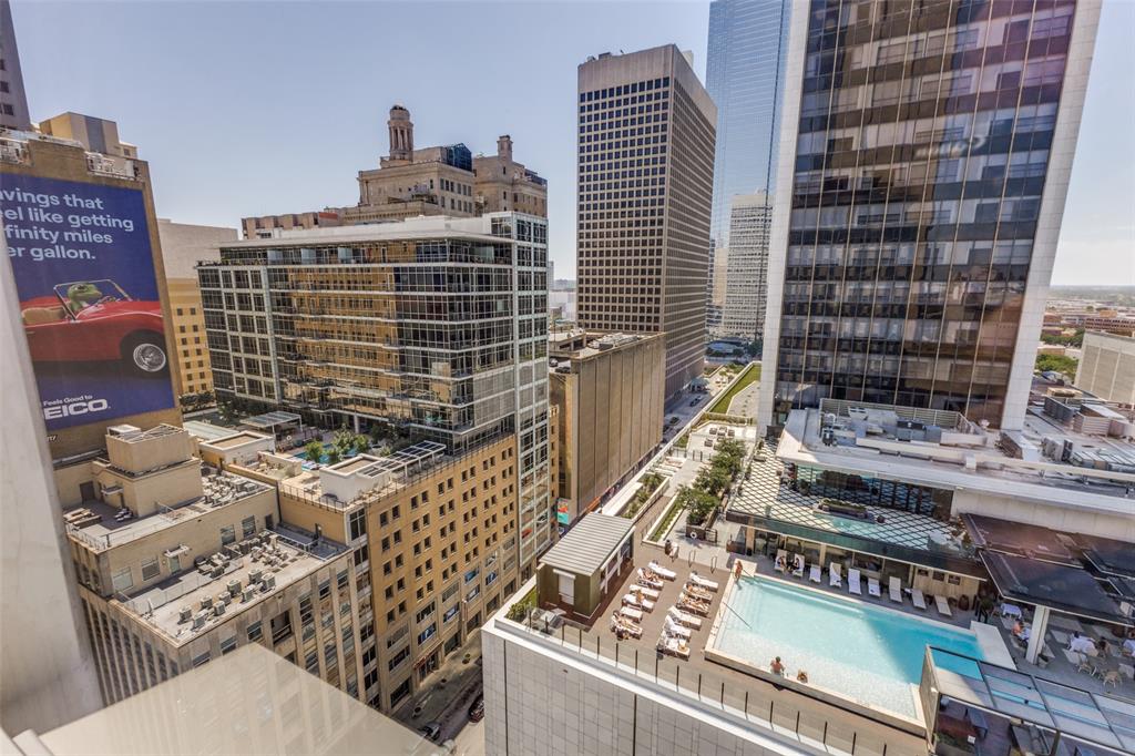 ElmStreetCondo1505 - Residential