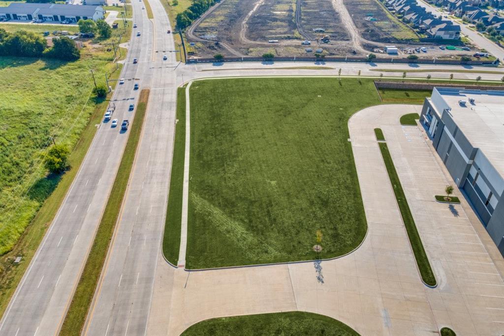 LI 78 Logistics Center - Commercial Sale