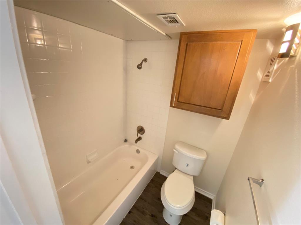 Richland Trace Condos - Residential