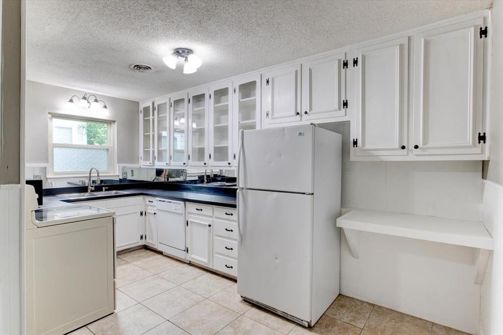 IH Burney - Residential