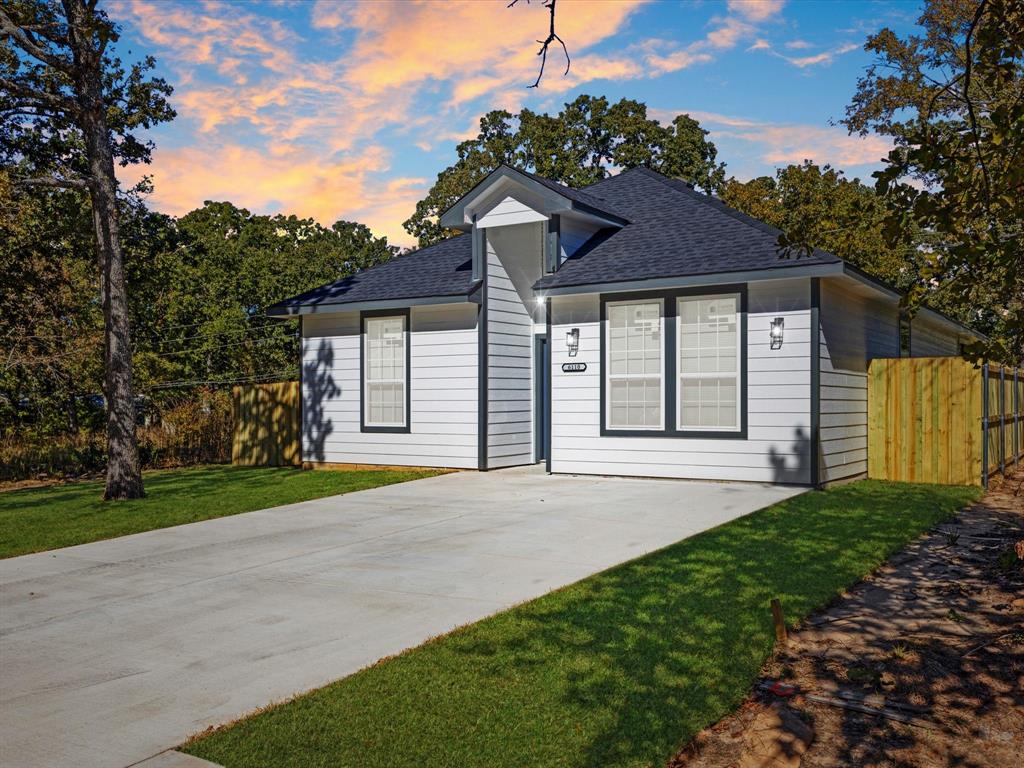 Charming Starter Home with Spacious Backyard & Open-Concept Living

Welcome to this beautifully designed home that perfectly combines comfort, style, and affordability. Step inside to discover a bright open-concept layout that seamlessly connects the living, dining, and kitchen areas—ideal for entertaining or relaxing with family.

Enjoy the outdoors in your large, private backyard, offering plenty of room for gardening, gatherings, or future expansion. This home is a new construction home that offers excellent value, making it perfect for first-time buyers or savvy investors looking for a great opportunity.

Don’t miss your chance to own this cozy home with a welcoming feel, modern flow, and unbeatable price!