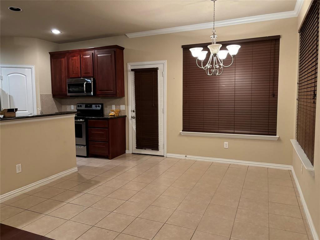 Le Chateau - Residential