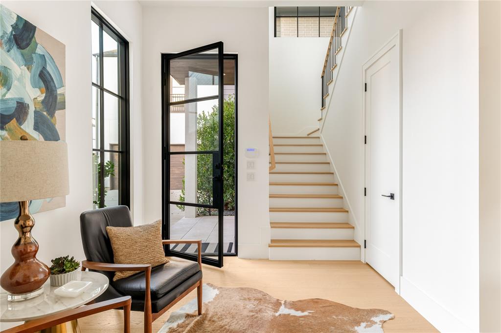 Preston Hollow Village Ph Three - Residential