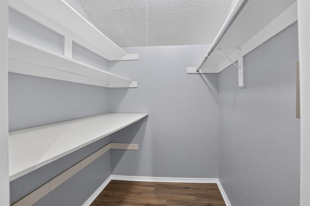 Cantor Park Condo - Residential