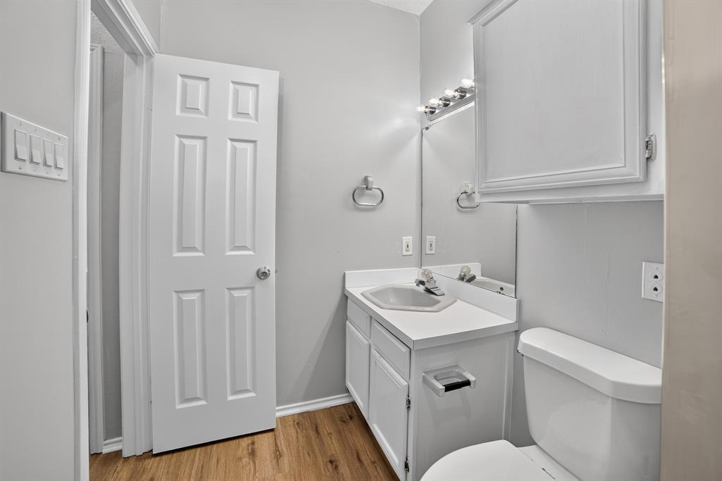 Cantor Park Condo - Residential