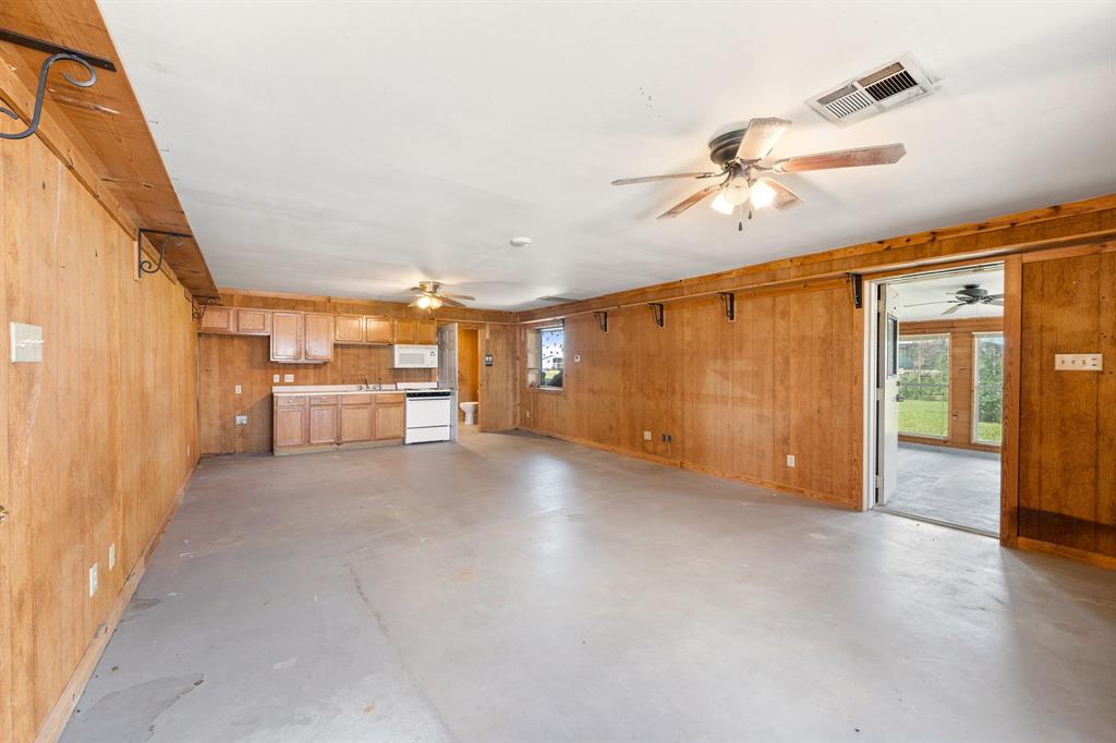 JNO MC CARTER, TRACT 6.12; 15.0 ACRES, & 2 HOUSES - Residential