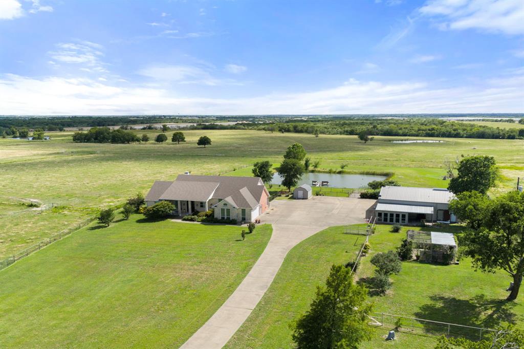 JNO MC CARTER, TRACT 6.12; 15.0 ACRES, & 2 HOUSES - Residential