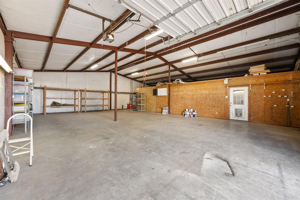JNO MC CARTER, TRACT 6.12; 15.0 ACRES, & 2 HOUSES - Residential