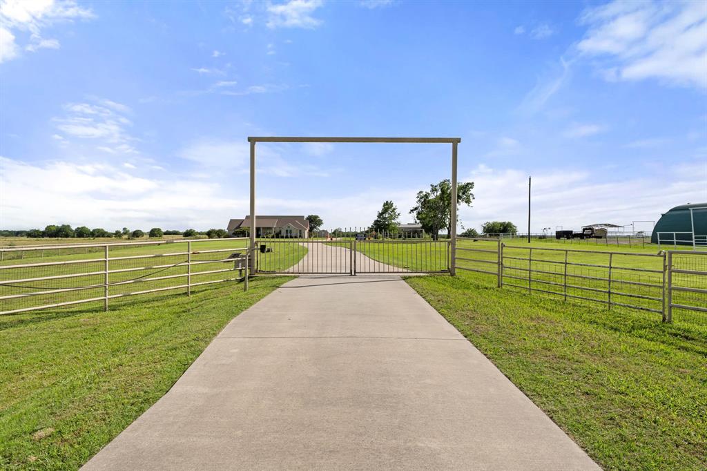 JNO MC CARTER, TRACT 6.12; 15.0 ACRES, & 2 HOUSES - Residential