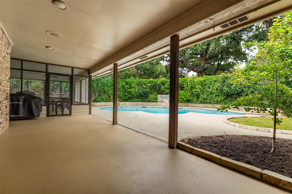 Enchanted Lake Estate - Residential