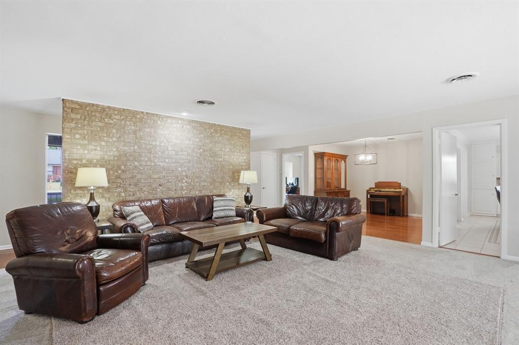 Royal Acres Add - Residential