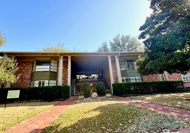 Averill House Condo - Residential