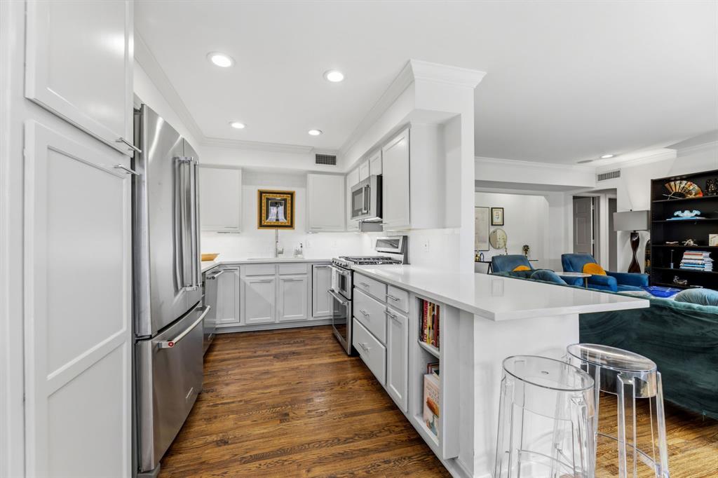 Averill House Condo - Residential