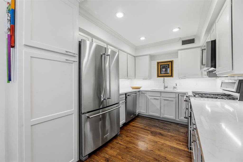 Averill House Condo - Residential