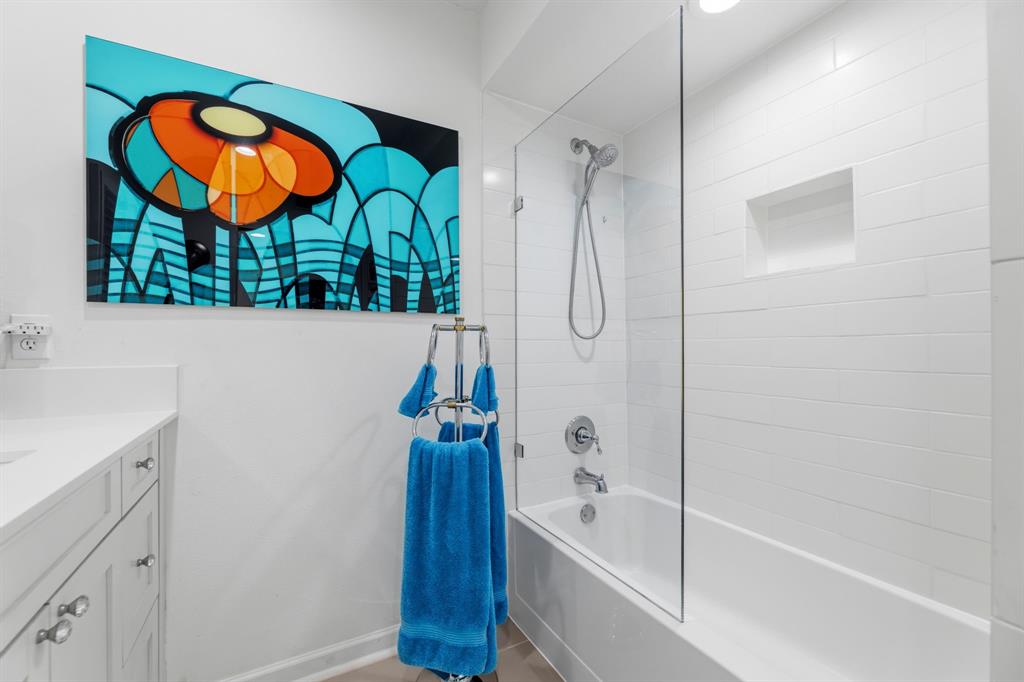 Averill House Condo - Residential