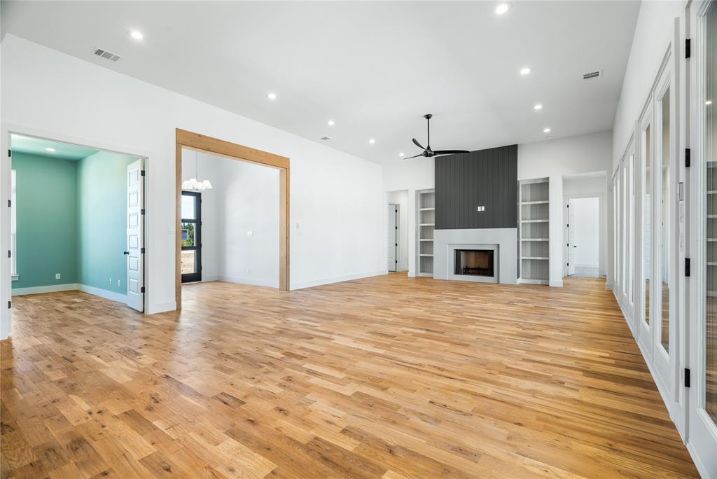 Hidden Lakes at Mockingbird - Residential