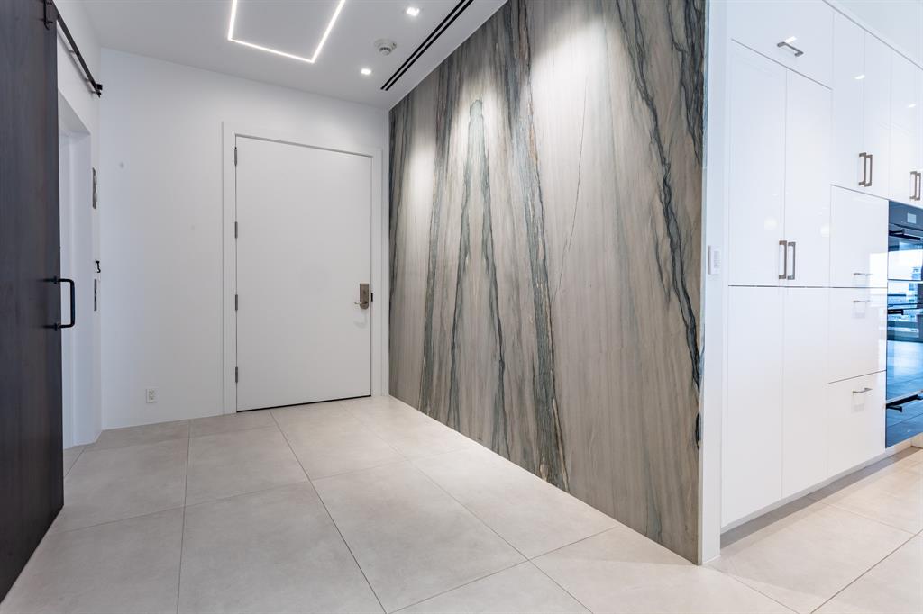 Stoneleigh Residences - Residential