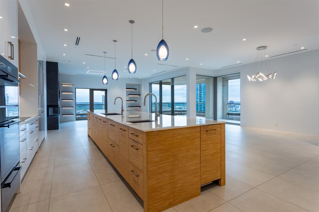 Stoneleigh Residences - Residential