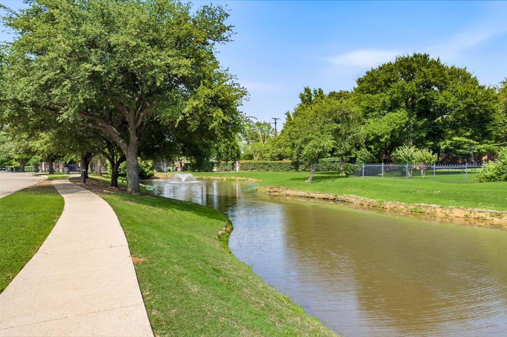 Twin Lakes Add - Residential