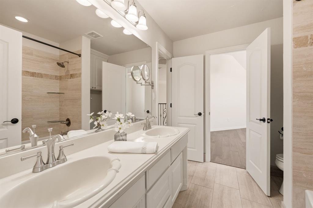 Twin Lakes Add - Residential