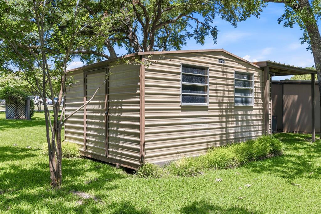 Shady Oaks - Residential