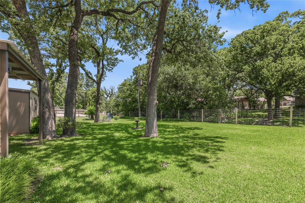 Shady Oaks - Residential