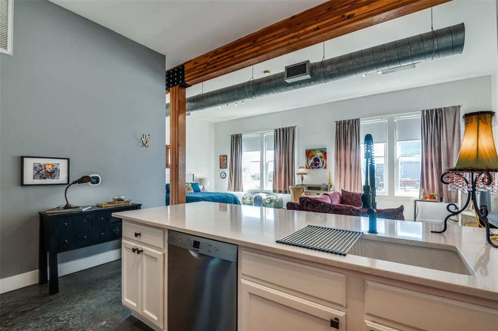 Live Oak Lofts Condo - Residential