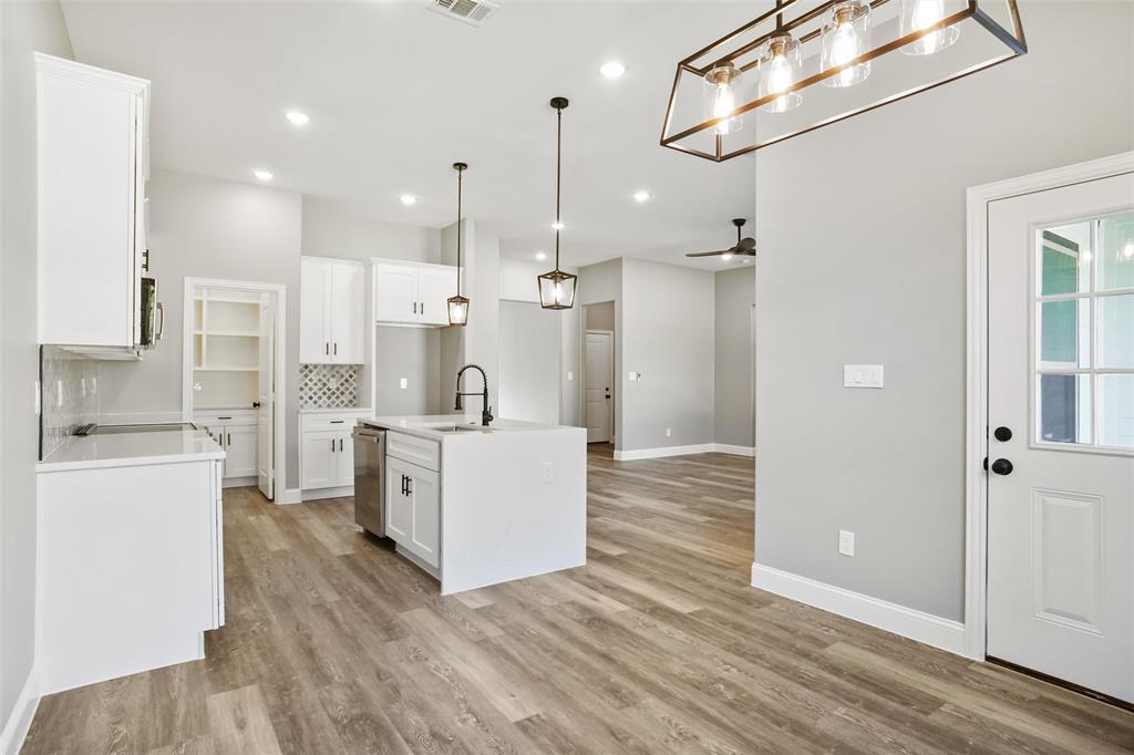 Canyon Creek - Residential