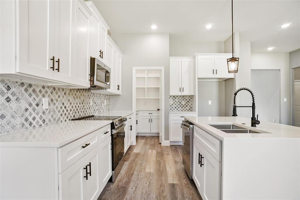 Canyon Creek - Residential