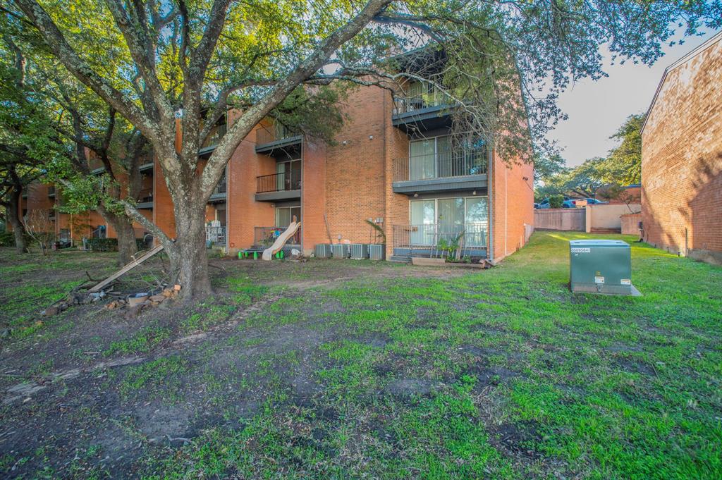 Castillian - Residential