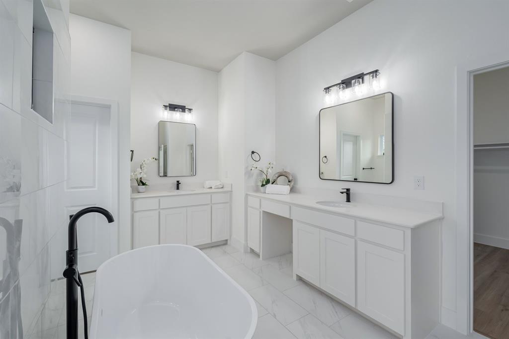 Princeton Lakeside Estates - Residential