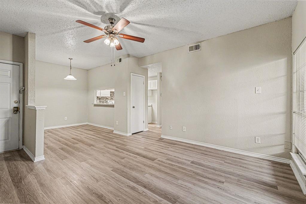 Meadows Condo - Residential