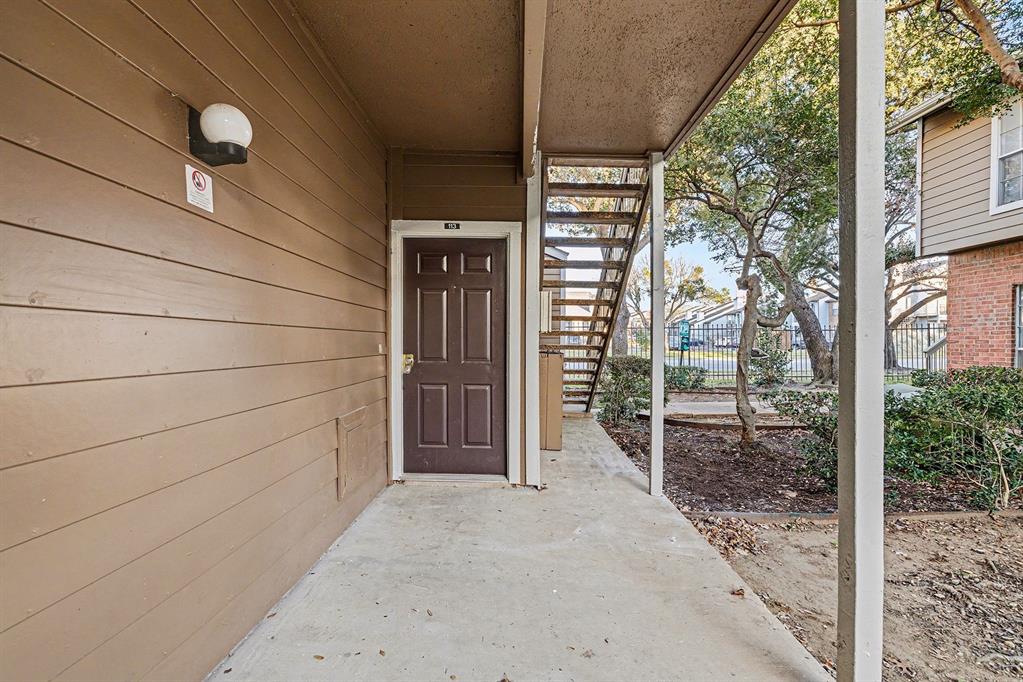 Meadows Condo - Residential