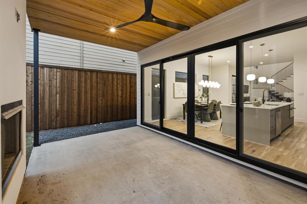 Ross Ave Heights - Residential