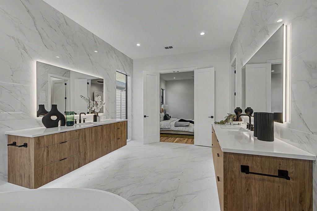 Ross Ave Heights - Residential