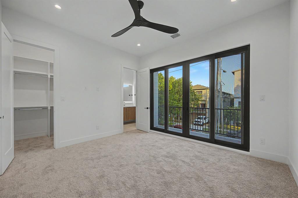 Ross Ave Heights - Residential