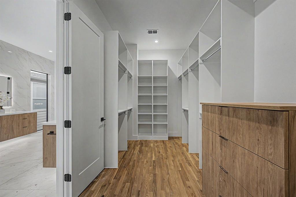 Ross Ave Heights - Residential