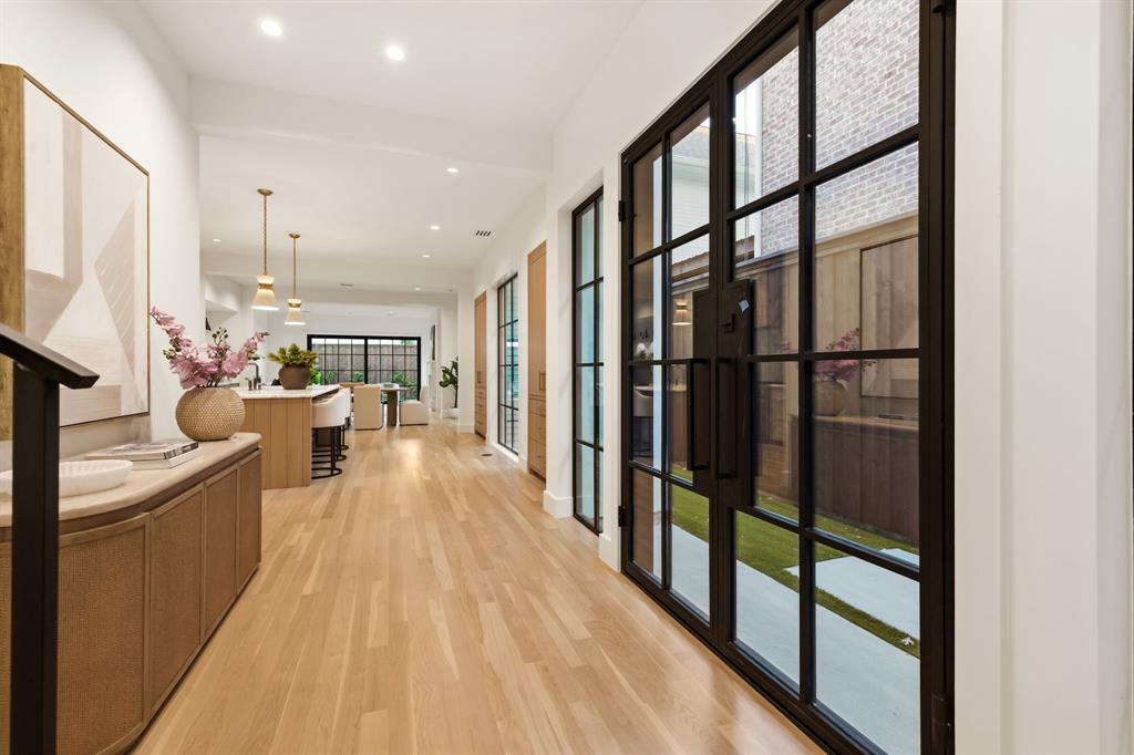 North Oak Lawn - Residential