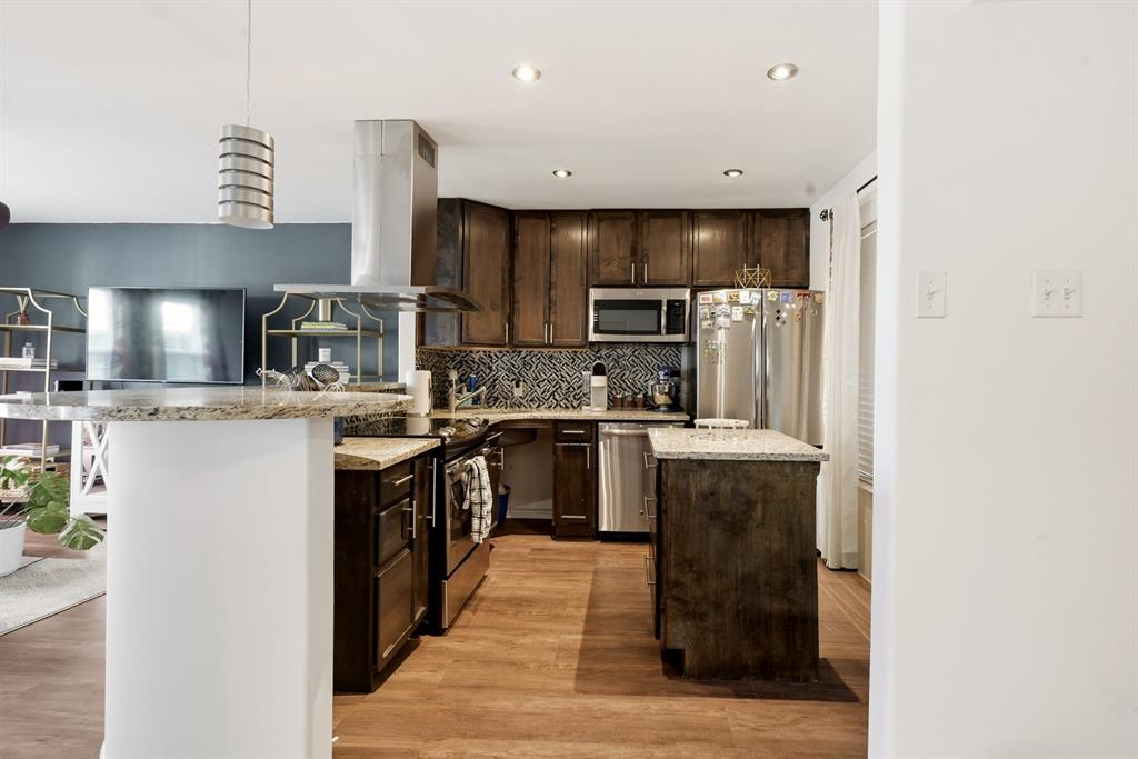 Bent Treet Forest Condos - Residential