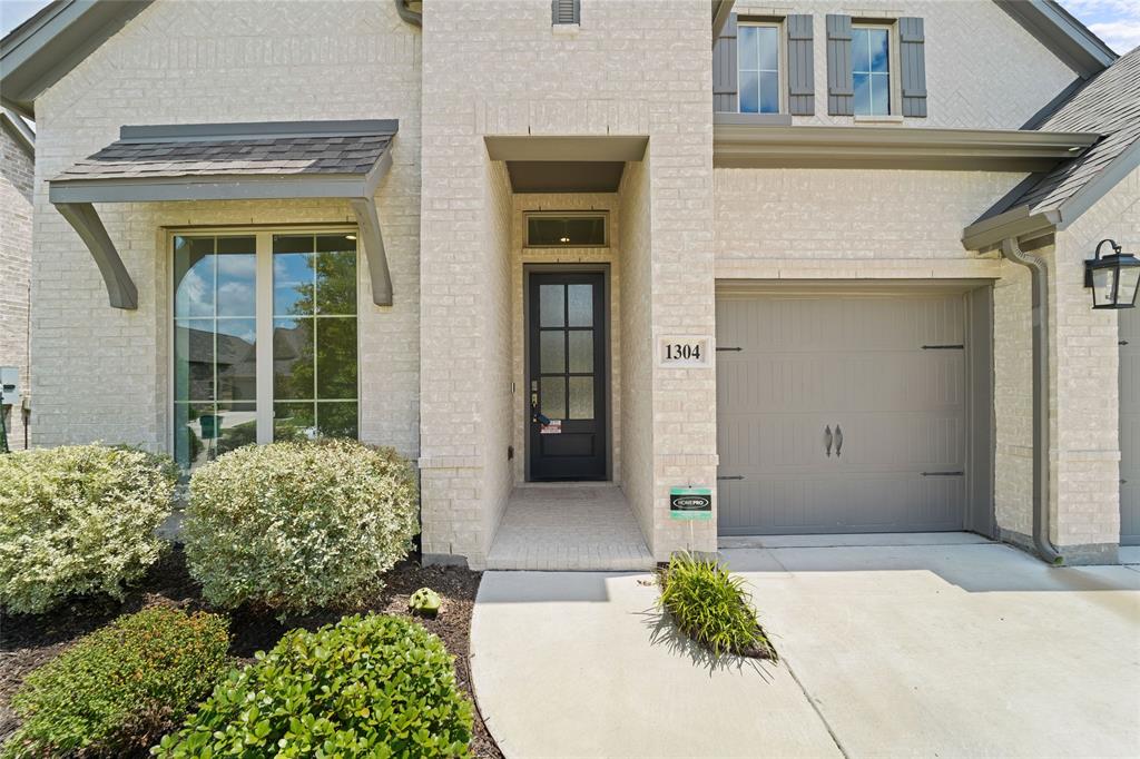 Devonshire Village 13a - Residential