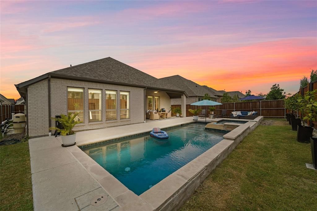 Devonshire Village 13a - Residential