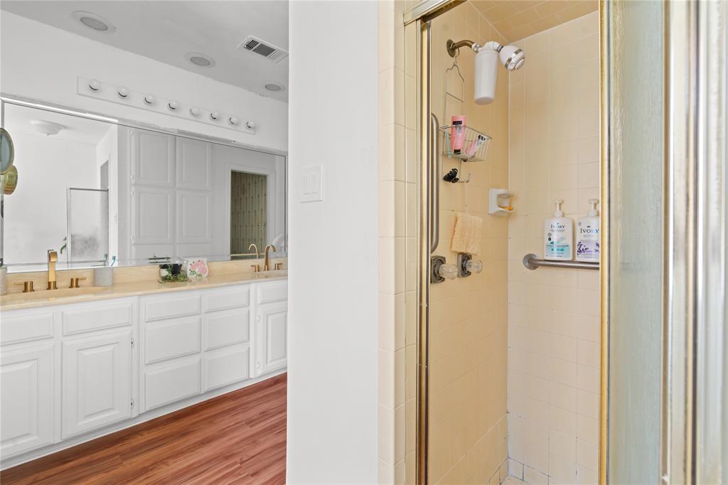 Belle Meade - Residential