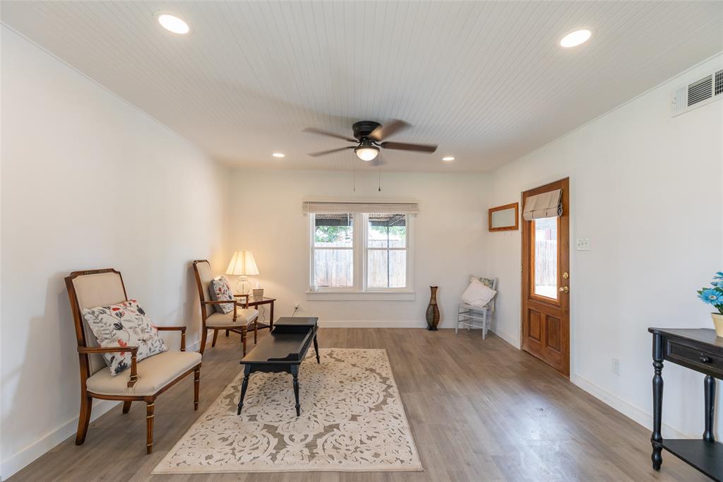Scott Hwy Place - Residential