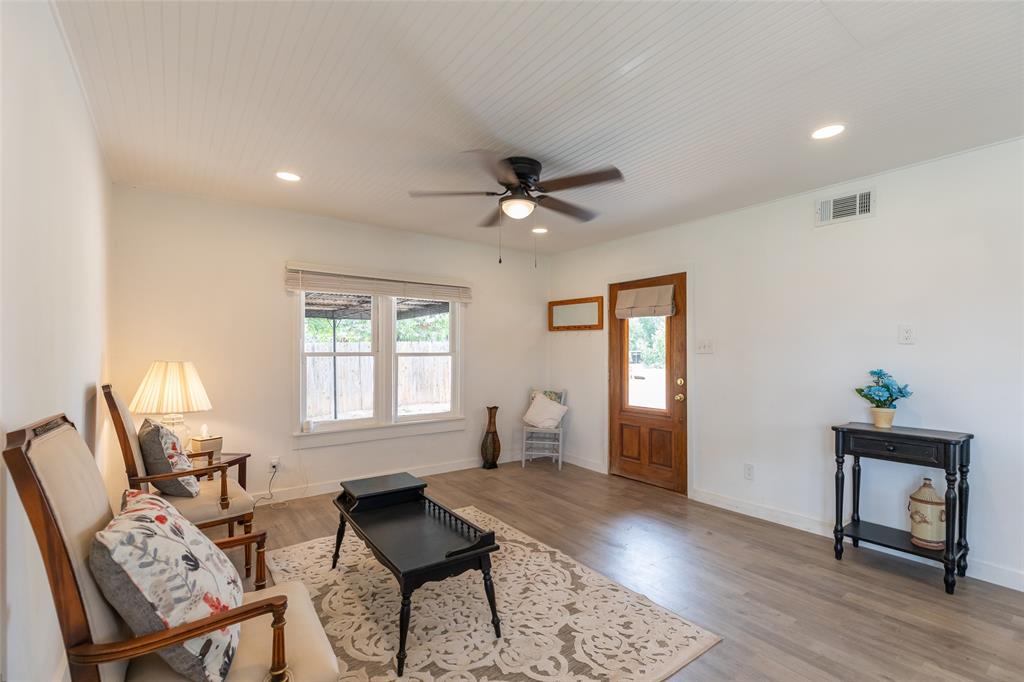 Scott Hwy Place - Residential