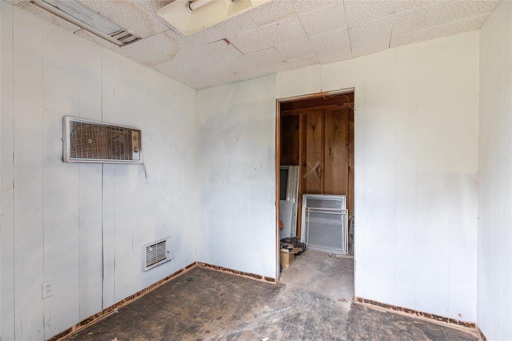 Scott Hwy Place - Residential