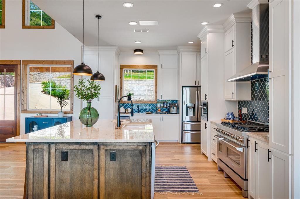 Lands End - Residential